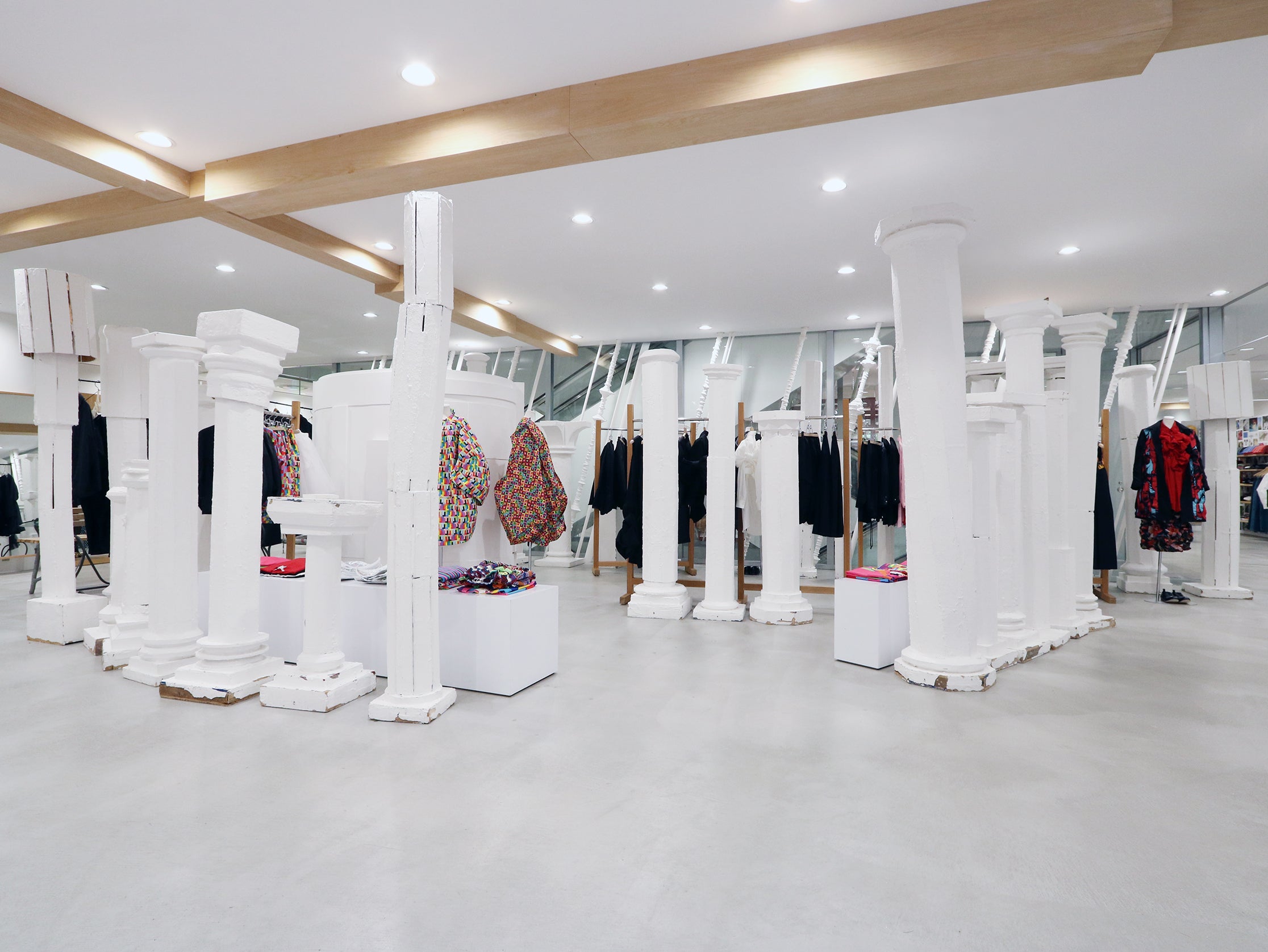 Comme des garcons 2024 dover street market