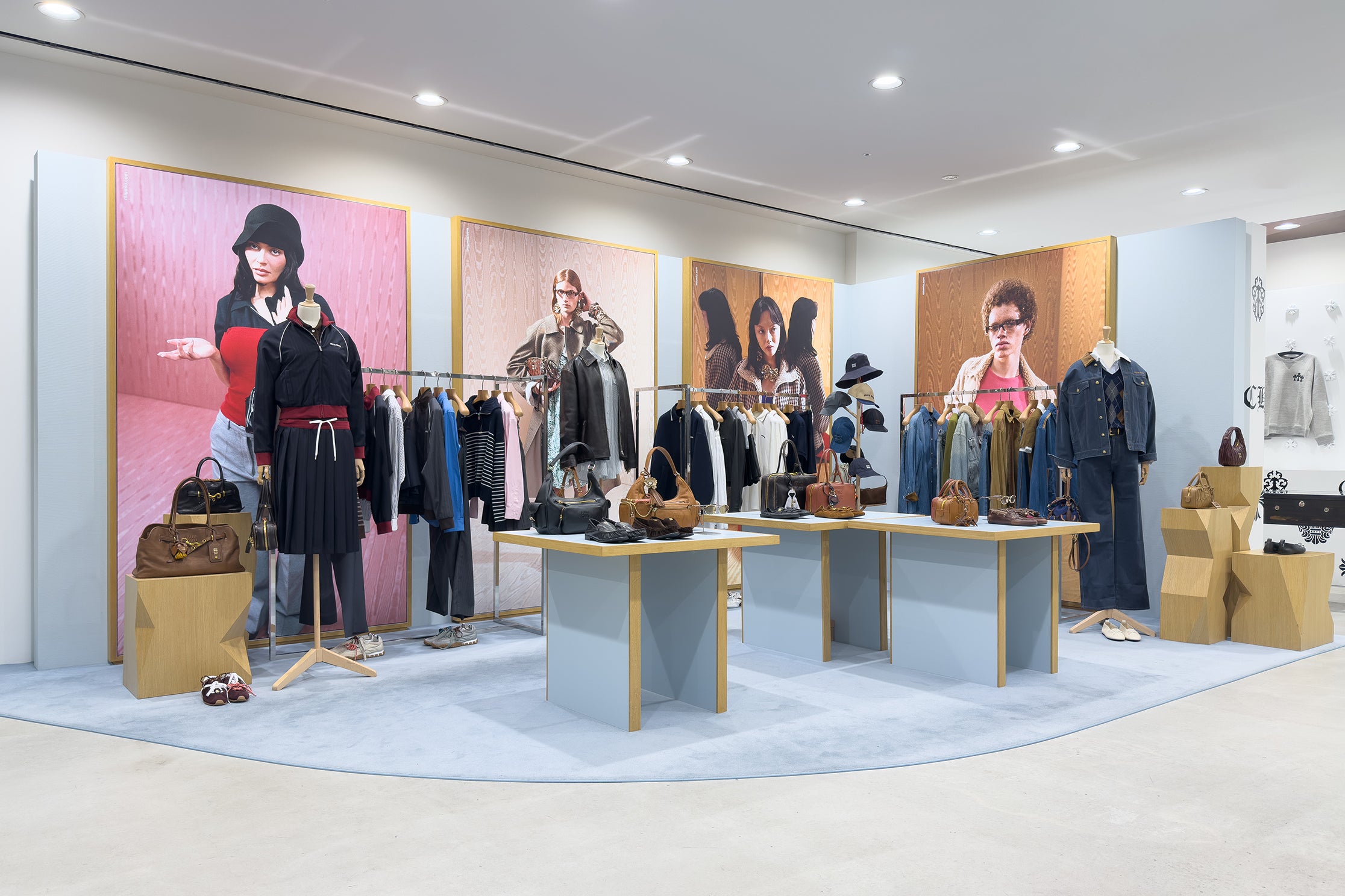 New Spaces | DSM Ginza